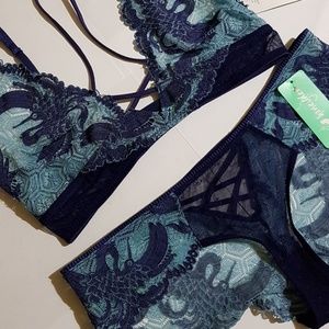 🍈Honeydew Lacy and Girly Bralette/Panty set